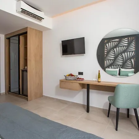 Casa Stavris Apartment *