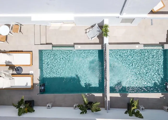 Casa Stavris アパート ファリラキ