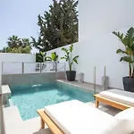 Casa Stavris *